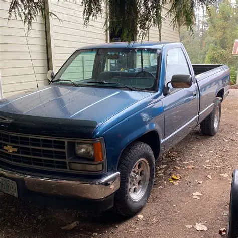 1990 Chevrolet C2500 photo