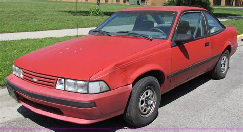 1990 Chevrolet Cavalier photo