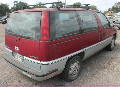 1990 Chevrolet Lumina apv photo