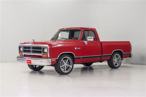 1990 Dodge D150 engine