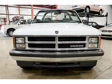 1990 Dodge Dakota photo