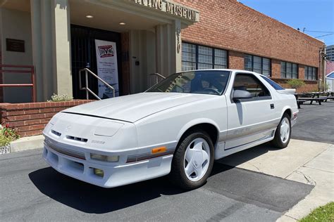 1990 Dodge Daytona engine