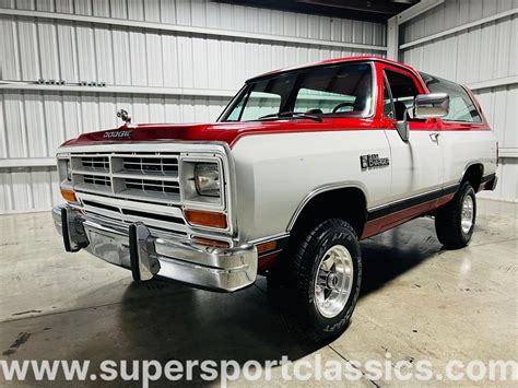 1990 Dodge Ramcharger photo