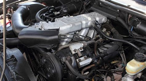 1990 Ford Bronco ii engine