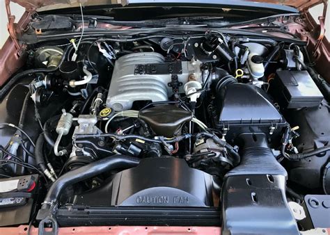 1990 Ford Crown victoria engine