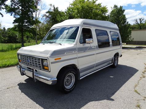 1990 Ford Econoline engine