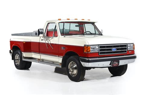 1990 Ford F350 photo