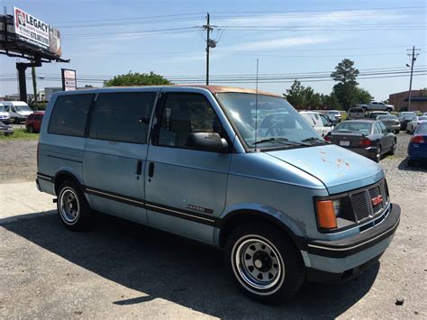 1990 Gmc Safari engine