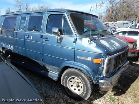 1990 Gmc Vandura g2500 photo