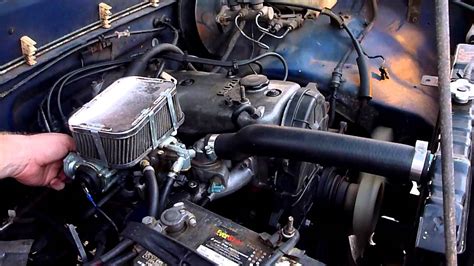 1990 Isuzu Pickup truck engine