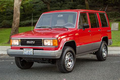 1990 Isuzu Trooper ii