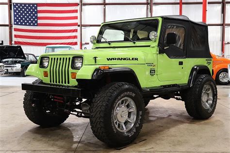 1990 Jeep Wrangler photo