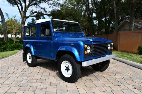 1990 Land rover Defender photo