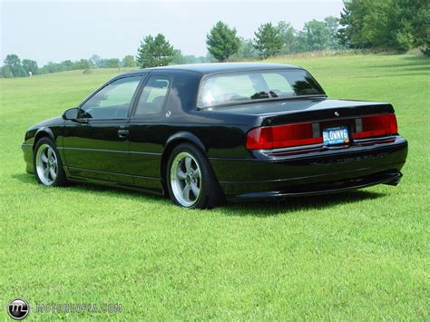 1990 Mercury Cougar photo