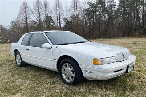 1990 Mercury Cougar photo