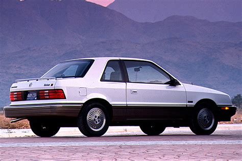 1990 Plymouth Sundance photo