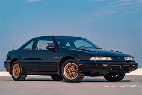 1990 Pontiac Grand prix photo