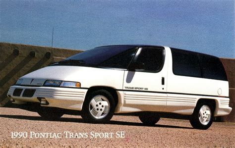 1990 Pontiac Trans sport photo