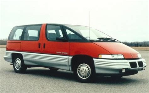 1990 Pontiac Transport photo