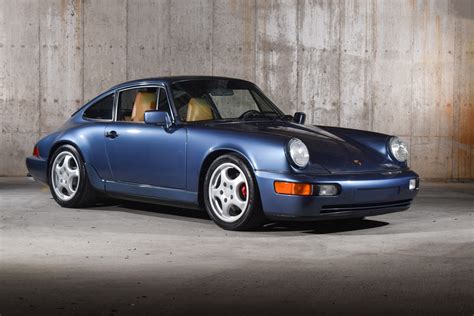 1990 Porsche Carrera 4 photo