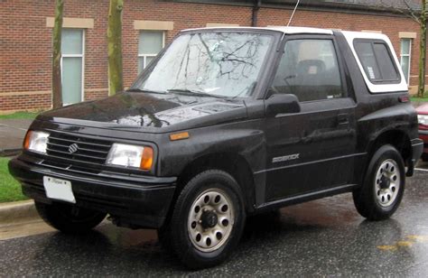 1990 Suzuki Sidekick photo