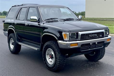 1990 Toyota 4runner photo