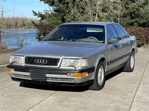 1991 Audi V8 photo