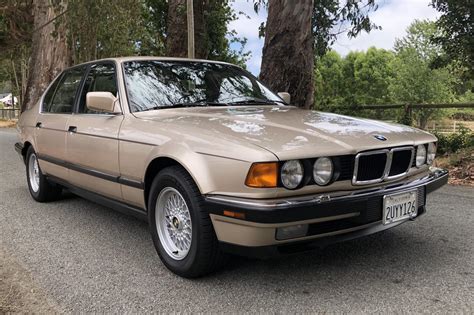 1991 Bmw 750 photo