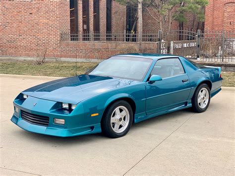 1991 Chevrolet Camaro photo