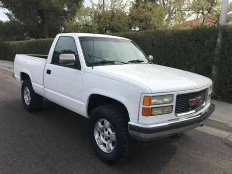 1991 Chevrolet K15 engine