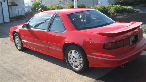 1991 Chevrolet Lumina photo