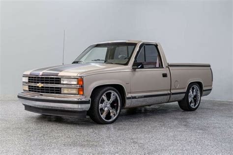 1991 Chevrolet Pickup photo