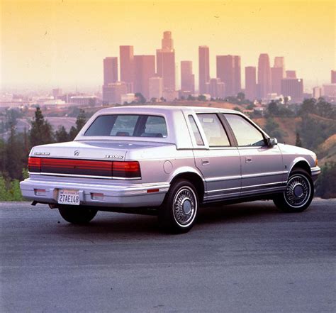 1991 Chrysler Lebaron photo