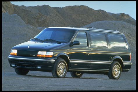 1991 Chrysler Town and country engine