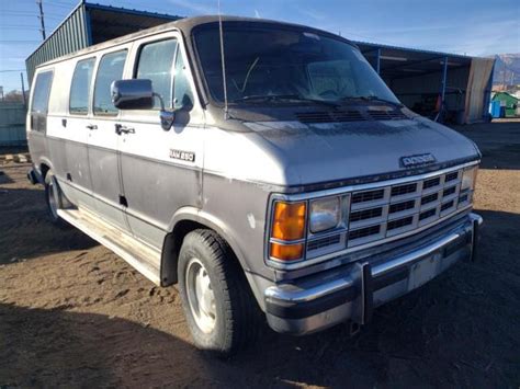 1991 Dodge Mini ram van engine