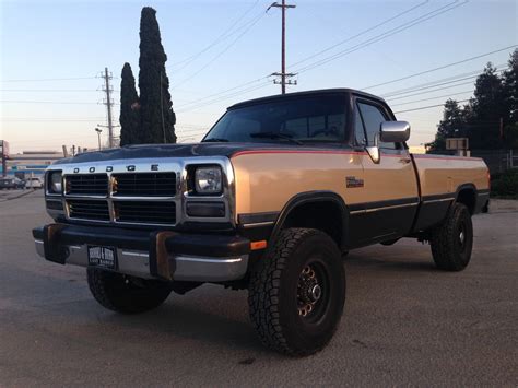 1991 Dodge Ram 2500 engine