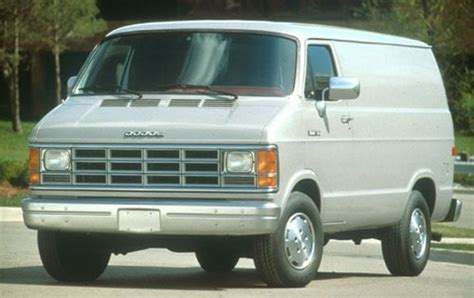 1991 Dodge Ram van photo