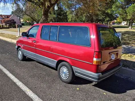 1991 Ford Aerostar photo