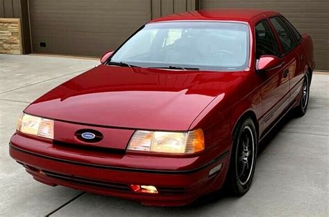 1991 Ford Taurus sho photo