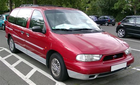 1991 Ford Windstar photo