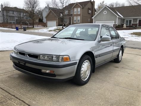 1991 Honda Accord photo