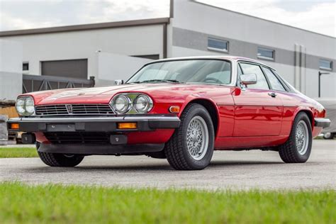 1991 Jaguar Xjs photo