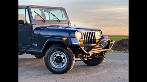 1991 Jeep Wrangler photo