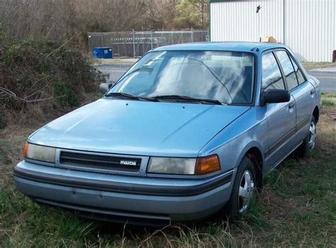 1991 Mazda Protege photo