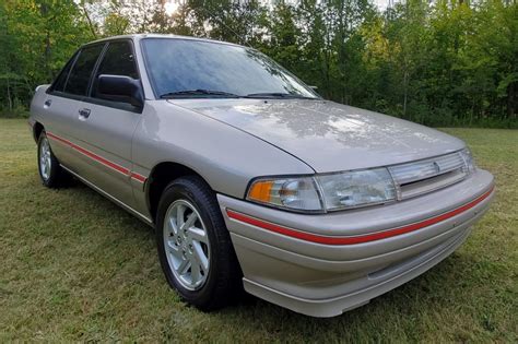 1991 Mercury Tracer photo