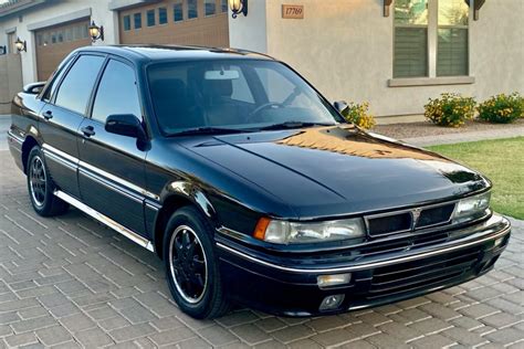 1991 Mitsubishi Galant photo