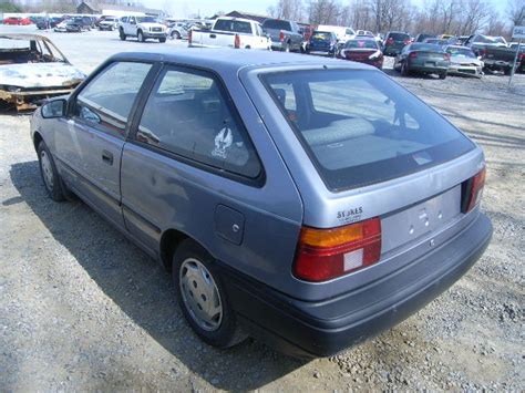 1991 Mitsubishi Precis photo