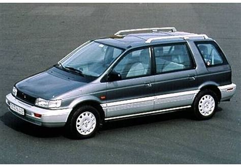 1991 Mitsubishi Wagon photo