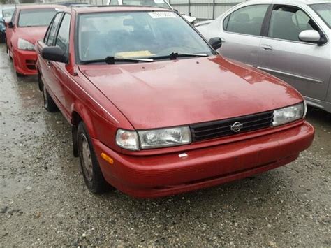 1991 Nissan Sentra photo