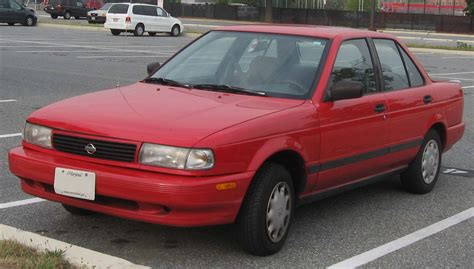 1991 Nissan Sentra photo